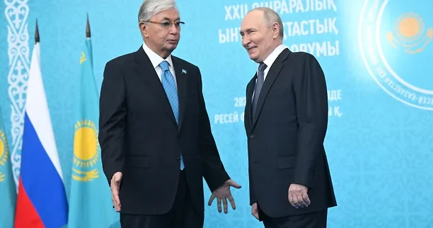 Tokayev Putinlə görüşdü vasitəçilikdən imtina etdi