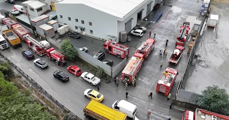 İstanbulda zavodda kimyəvi maddə sızıntısı: AFAD hərəkətə keçdi VİDEO