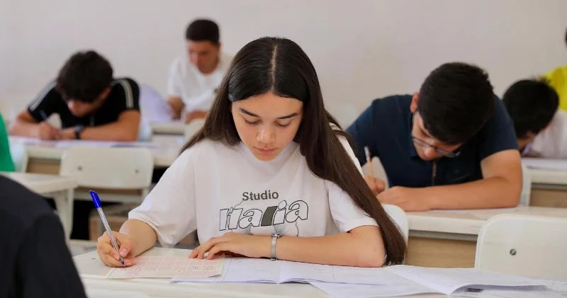Son illər abituriyentlərin axın etdiyi İXTİSASLAR