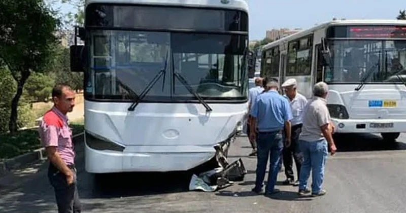 İki avtobusun toqquşması zamanı xəsarət alanların vəziyyəti açıqlanıb