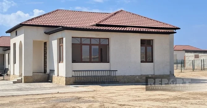 Növrəs Cəfərov: Soltanlı kəndində yaşayış evlərinin inşasında işlərin 50 % i görülüb