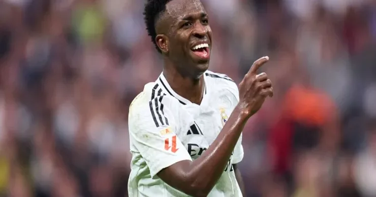 Arsenal Vinisiusu alır