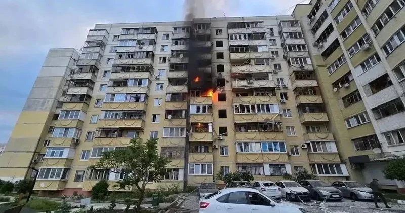 Ukrayna Rusiyanın bir neçə vilayətinə PUA zərbələri endirib: 9 ölü
