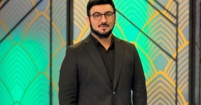 Tolik dəbdəbəli bağı evinin həyətindən görüntülər yayıb