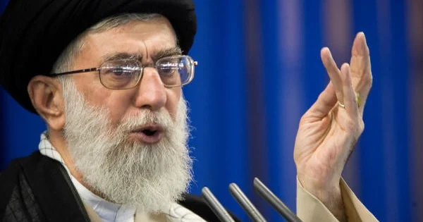 Ayətullah Xamnəi: Kül o iranlının başına!