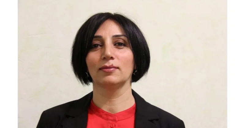 Yavaş yavaş bizlərə ehtiyac qalmır, oturub əsərlərimizi yazsaq, daha doğru olar Yasəmən Qaraqoyunlu