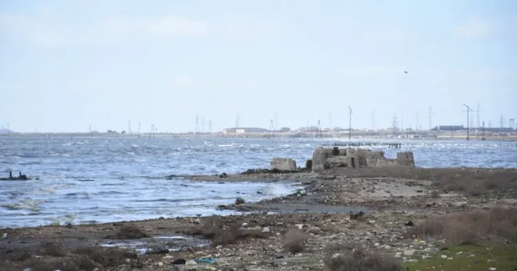 Bakı şəhərinin böyük bir hissəsinin kanalizasiya suları Hövsan vasitəsilə dənizə axıdılır Ekoloq