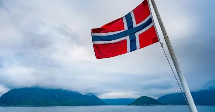 Atəşkəs danışıqlar üçün ilkin şərt olmalıdır Norveçin baş naziri