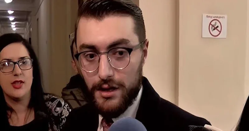 Ermənistan parlamentinin deputatı istefa verib