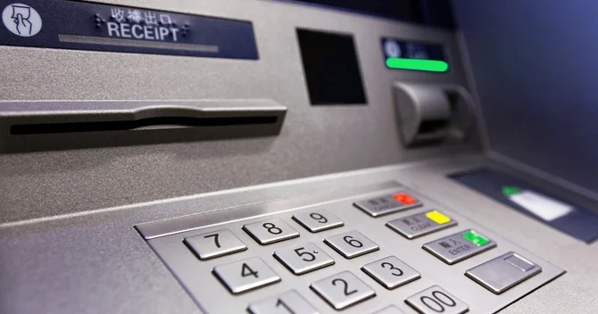 Azərbaycanda bankların birgə bankomat şəbəkəsi isifadəyə verilib