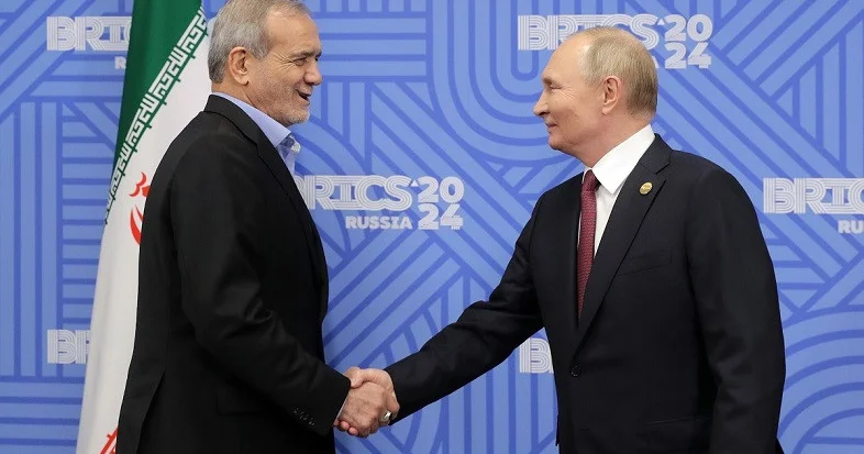 Putin Pezeşkiana zəng etdi