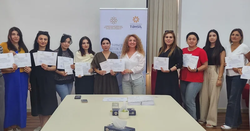 “Tənqidi oxu analitik təfəkkürün inkişafına dair təşəbbüslər” layihəsi çərçivəsində metodik vəsaitin təqdimatı keçirilib