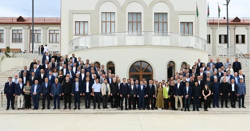 Azərbaycanın Baş konsulları KİMLƏRDİR... SİYAHI
