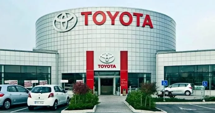 Ruslar yenə də təzə Toyota ala bilməyəcək