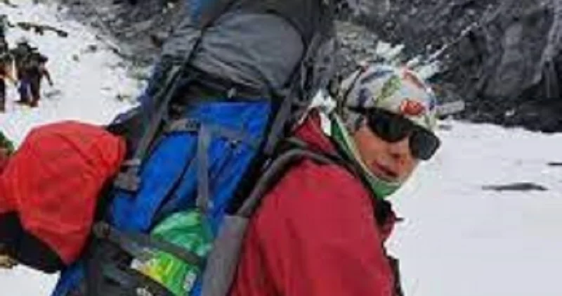 Güney azərbaycanlı alpinistlər Qırqızıstanda itkin düşüb