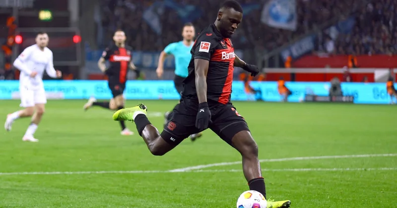 Bonifeysin Milan a keçidi baş tutmayıb