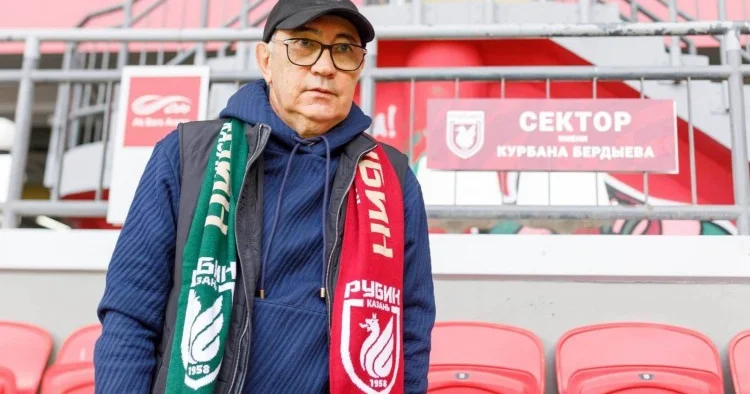 Rubin təcrübəli mütəxəssisi təbrik etdi Kurban Berdıyev 73 yaşını qeyd edir