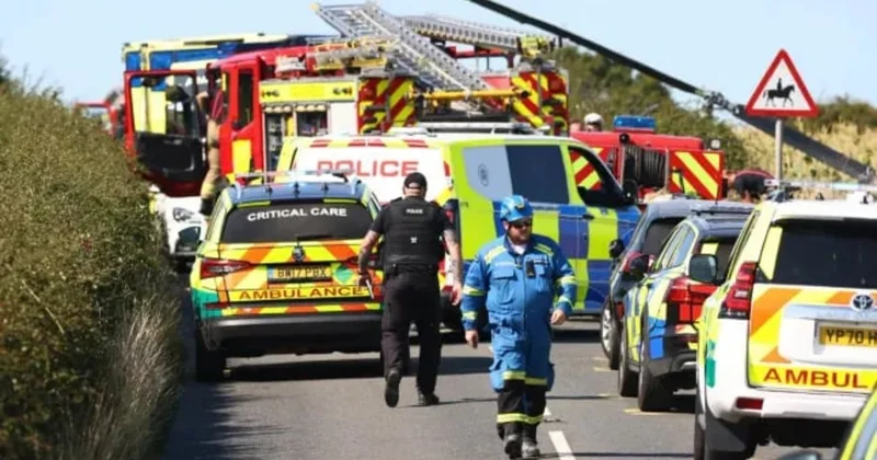 Böyük Britaniyaya məxsus adada helikopter qəzaya uğrayıb