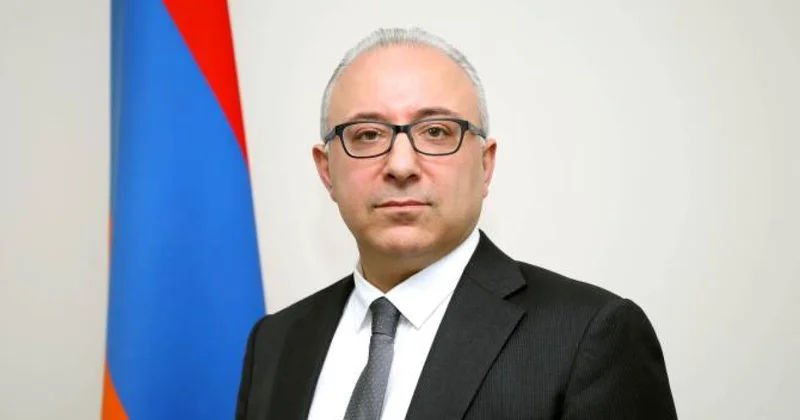 Сафаряна в послы