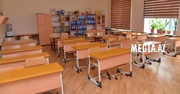 В Баку идет масштабная подготовка образовательных учреждений к новому году