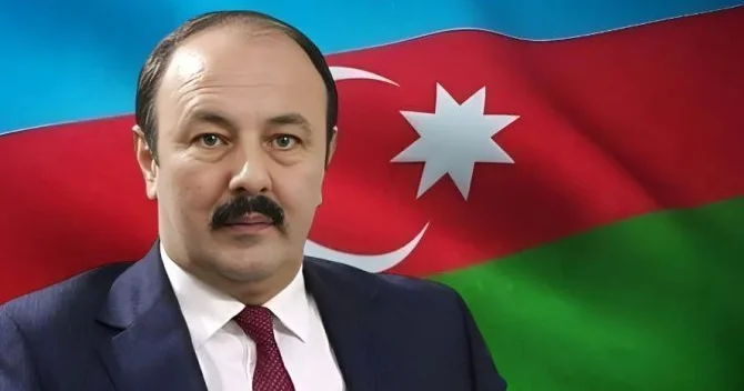 Əkbər Qoşalının yazısı Özbəkistanın rəsmi mətbuatında FOTO
