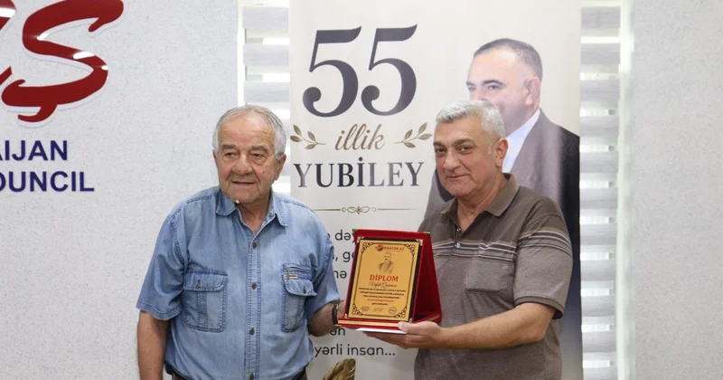 “Əlüzyuyana danışılan yuxular“