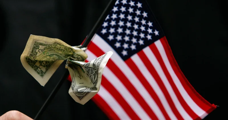 Экономист: США могут сократить госдолг за счет резкого роста инфляции