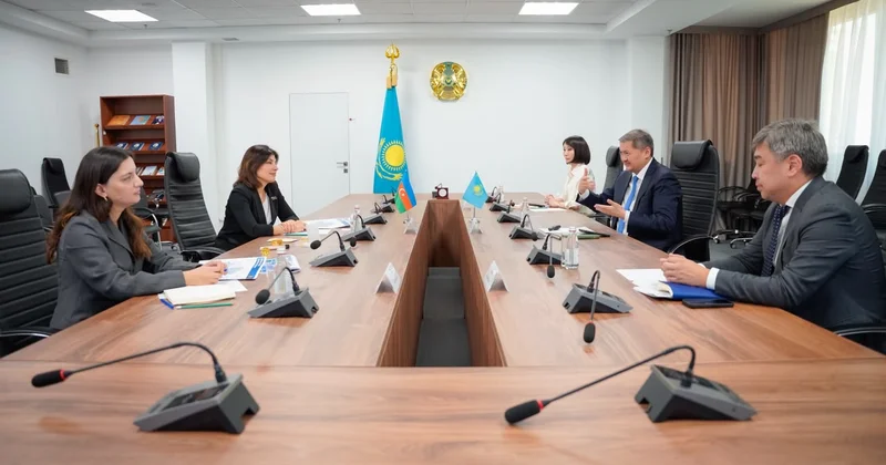 Günay Əfəndiyeva Astana şəhərində Qazaxıstanın elm və ali təhsil naziri ilə görüşüb