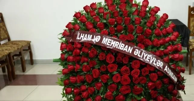 Prezident və xanımından Bakıxanovun vida mərasiminə ƏKLİL