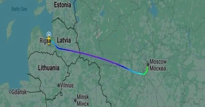 ABŞ Hərbi Hava Qüvvələrinin təyyarəsi Vnukovo aeroportuna eniş edib