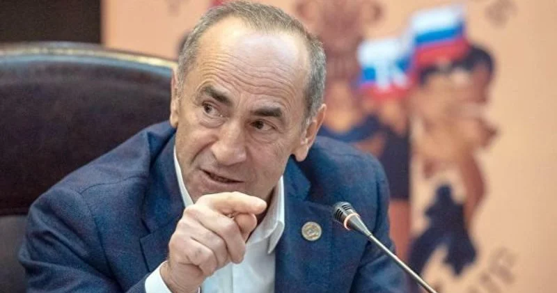 Köçəryan xəstəxanaya aparıldı