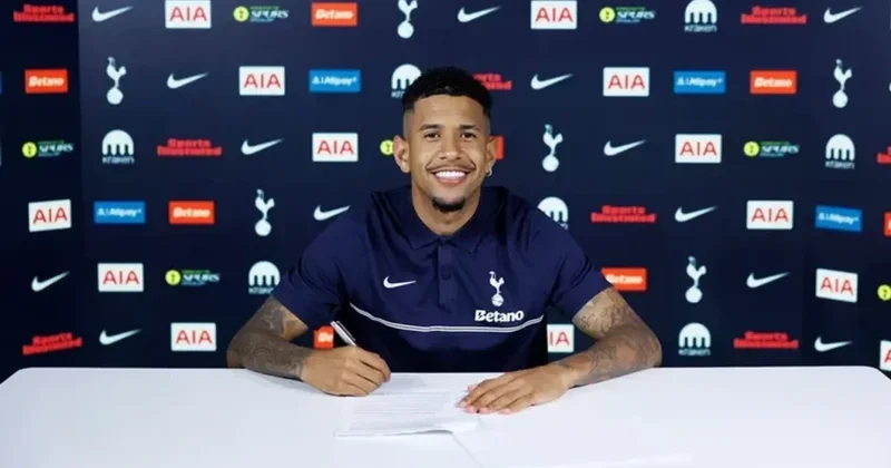 Savinyo rəsmən Tottenhem də