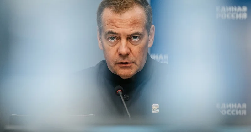 İndi də Finlandiya prezidentini təhqir etdi “Mənəvi şikəst və axmaqdır”