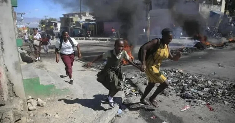 Haitidə qanlı basqın: 47 nəfər öldürüldü