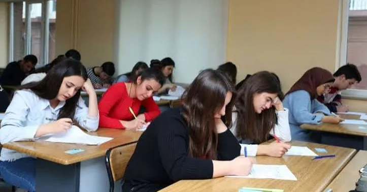 Əvvəlki ilin məzunları qəbul imtahanlarında necə iştirak edə bilər? DETALLAR