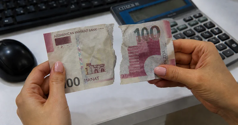 Zədələnmiş pulu harada dəyişmək olar?