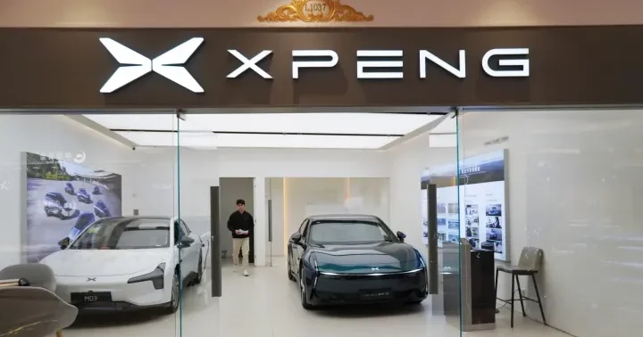 Xpeng in satış problemi böyüyür, səhmləri 9% dən çox ucuzlaşıb Şirkət 200 milyon dollar xalis zərər və zəif satışı proqnozu açıqlayıb