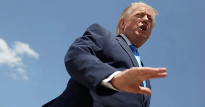 Трамп: Никаких мин, следим за каждым квадратным сантиметром пролива