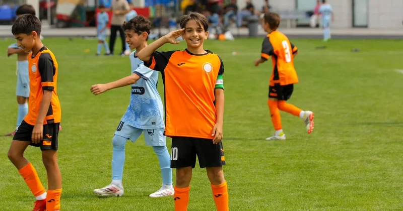 “Ulduz Cup”da 1/4 finalçılar müəyyənləşib FOTO