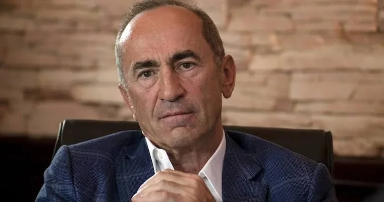 Ermənistanın keçmiş prezidenti Robert Köçəryan MTX yə aparılıb