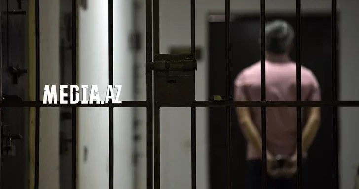 В Агдаме двое мужчин получили по 30 суток ареста за употребление марихуаны