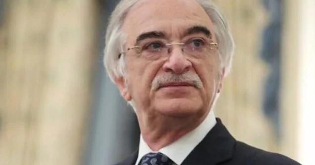 81 yaşlı Polad Bülbüloğlu boşanıb, yenidən evlənib ÖZƏL