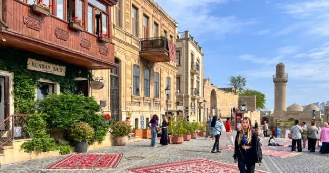 Azərbaycana gələn əcnəbilərin sayı 9,2% azalıb Körfəz ölkələrindən axın 32,8% düşüb