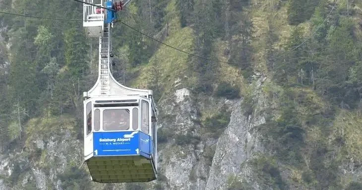 Şri Lankada kanat yolda qəza ölənlər var