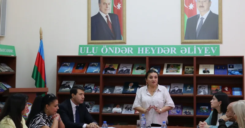 “Konstitusiya suverenlik və müstəqilliyimizin əbədi qarantıdır” mövzusunda dəyirmi masa təşkil olunub