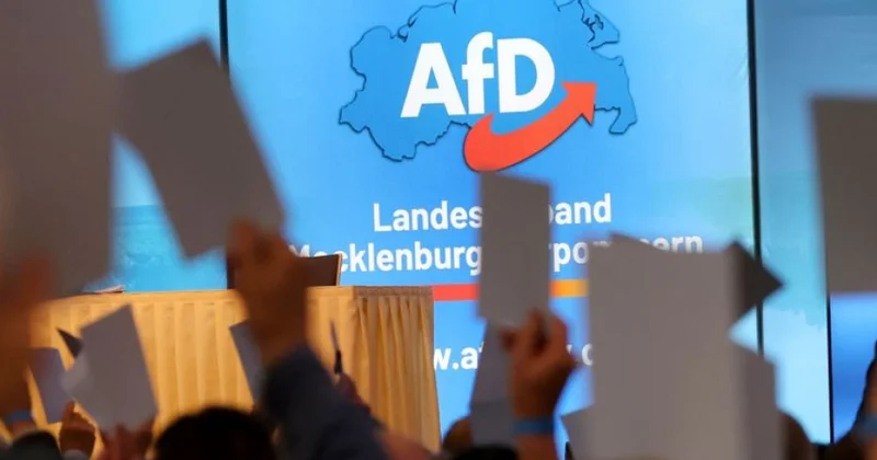 Almaniyanın Meklenburq Ön Pomeraniya əyalətində keçirilən rəy sorğusu ifrat sağçı AfD nin yüksəlişdə olduğunu göstərir