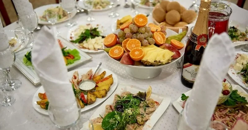 Bəzi restoranlar keyfiyyətsiz məhsullara üstünlük verir Deputat