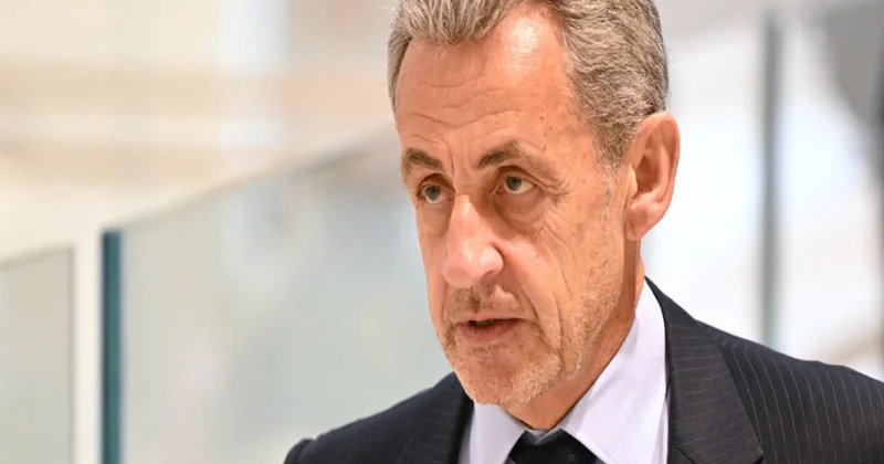 Məhkəmə Sarkozini Qəddafidən seçki kampaniyası üçün pul almaqda təqsirli bilib