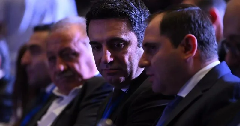 Paşinyan Alen Simonyanın qələmini niyə qırdı?