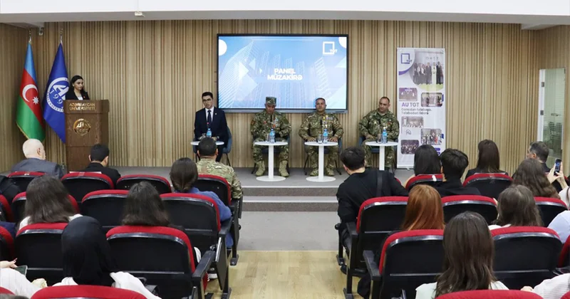 Azərbaycan Universitetində Vətən müharibəsi iştirakçıları ilə görüş Fotolar